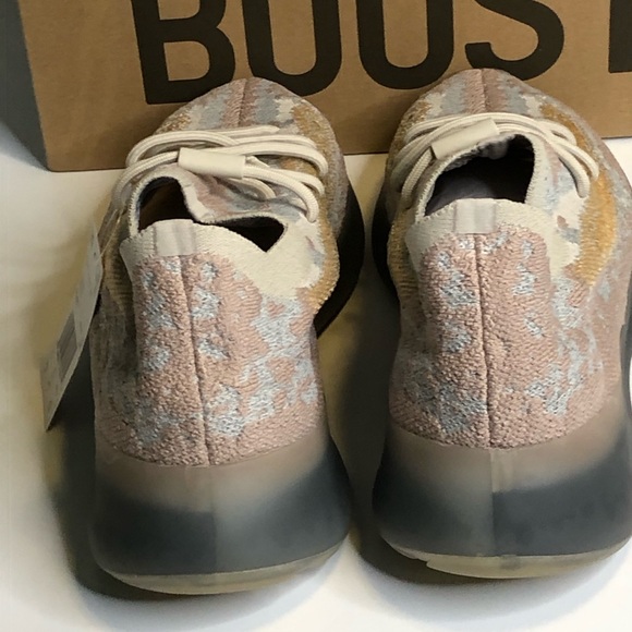 Yeezy 380 Reflective Pepper Sz 9.5 sneakers DS - Picture 6 of 10